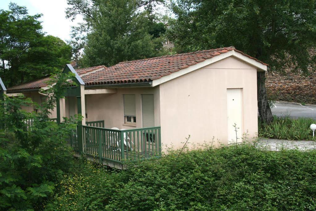 Logis Hotel Restaurant Du Pont Ambialet Exterior photo